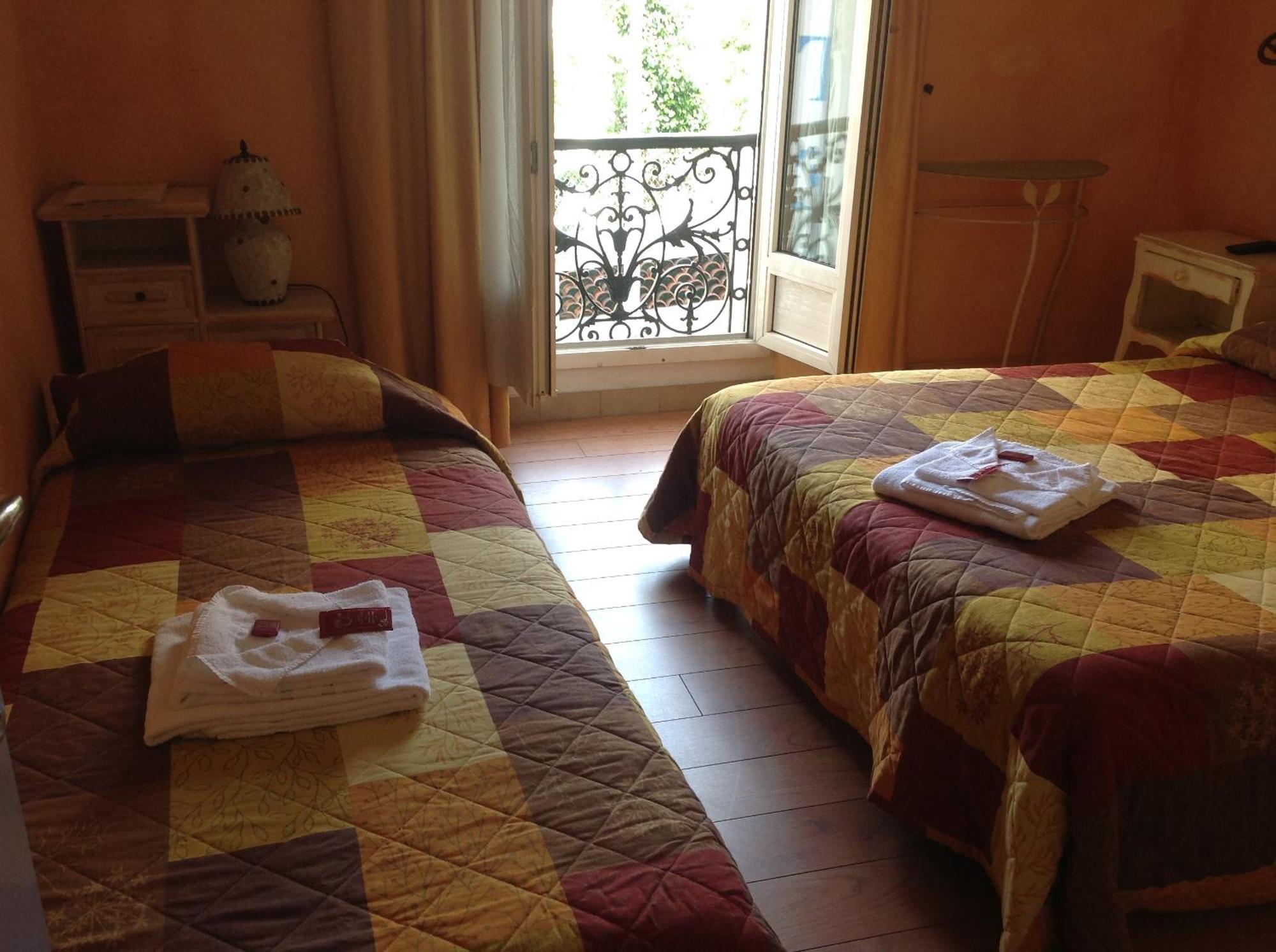 Boutique Hotel Couleurs Suds Канни Номер фото